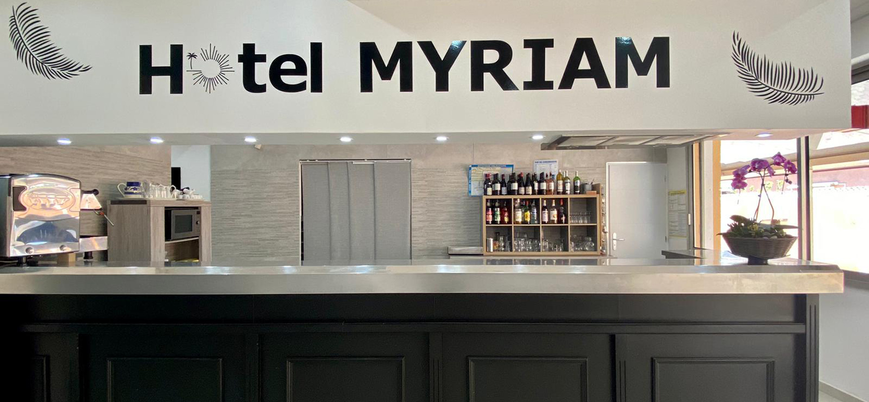 Bar de l'Hôtel Myriam à Vias-Plage (34)